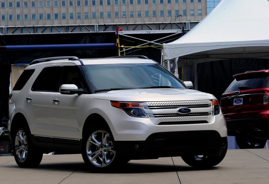  Ford Explorer 2011 года  (фото 135 из 174)